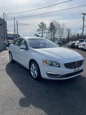 2015 Volvo S60 T5 Premier