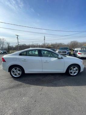 2015 Volvo S60 T5 Premier