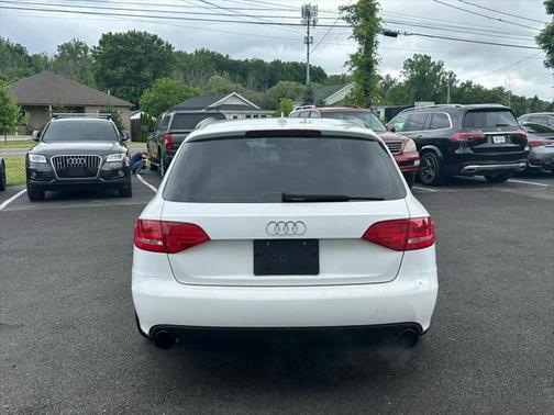 2011 Audi A4 2.0T Avant Premium quattro