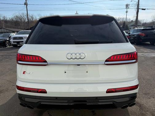 2021 Audi SQ7 4.0T Premium Plus