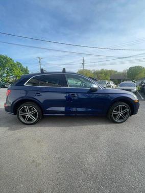 Navarra Blue Metallic 2020 Audi SQ5 3.0T Premium Plus