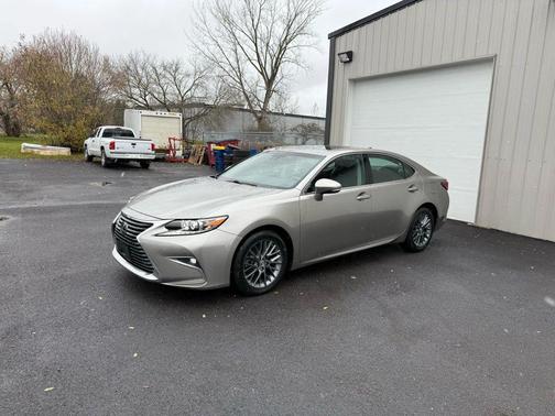 2018 Lexus ES 350 Base