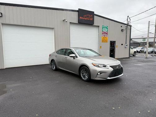 2018 Lexus ES 350 Base