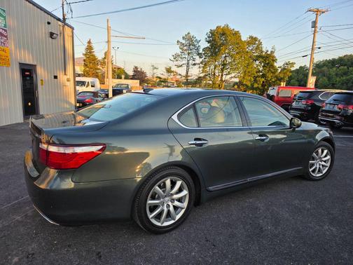 2007 Lexus LS 460 Base