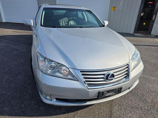 2010 Lexus ES 350 Base