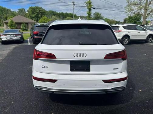 2021 Audi Q5 45 Premium Plus