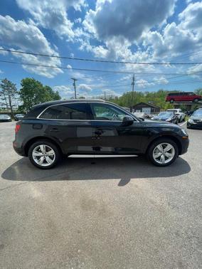 Black 2019 Audi Q5 2.0T Premium Plus