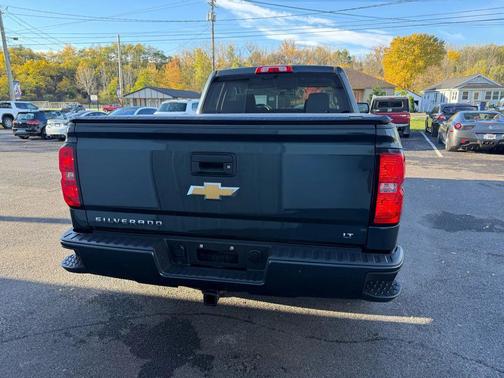2017 Chevrolet Silverado 1500 2LT