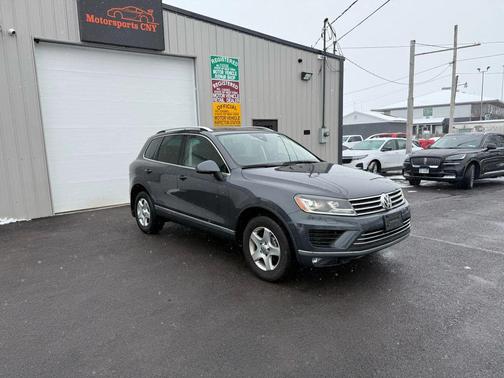 2016 Volkswagen Touareg TDI Lux