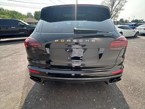 2017 Porsche Cayenne Turbo S