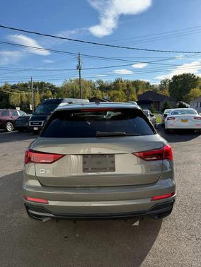 2019 Audi Q3 2.0T S line Premium Plus