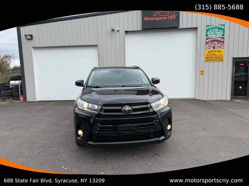 2018 Toyota Highlander SE