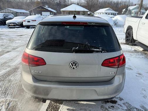 2016 Volkswagen Golf TSI S 2-Door