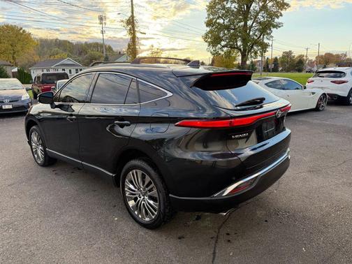 2021 Toyota Venza XLE
