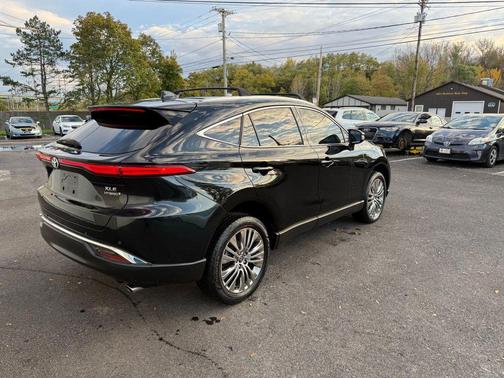 2021 Toyota Venza XLE