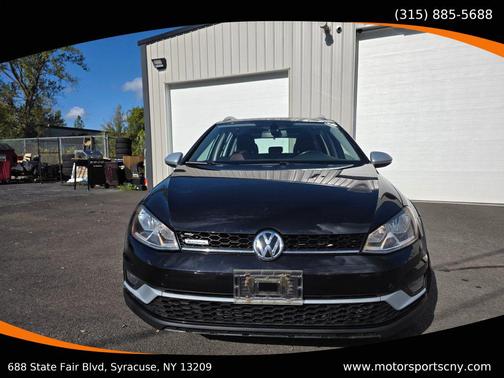 2017 Volkswagen Golf Alltrack TSI SE