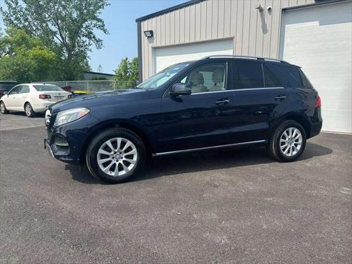 2016 Mercedes-Benz GLE-Class GLE 300d 4MATIC