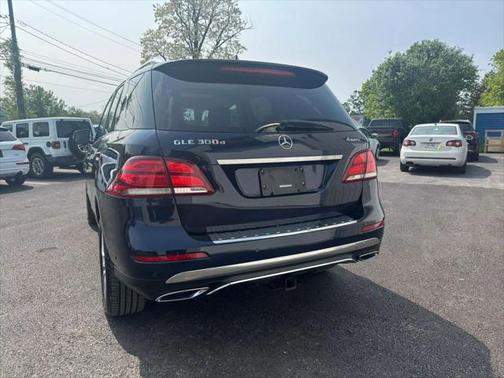 2016 Mercedes-Benz GLE-Class GLE 300d 4MATIC