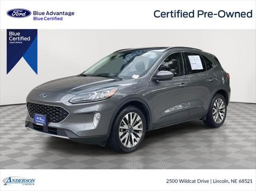 2022 Ford Escape Titanium