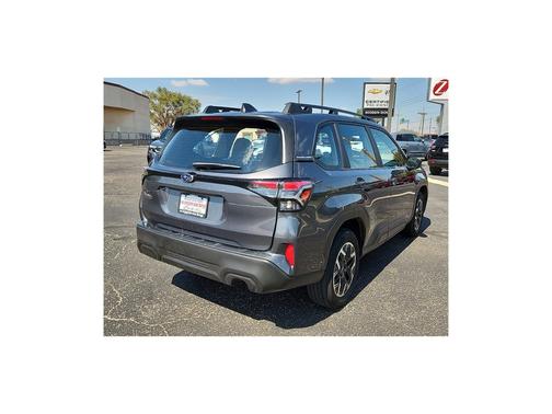 2025 Subaru Forester Base