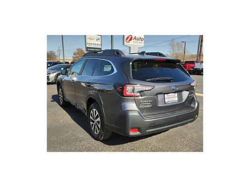 2025 Subaru Outback Premium