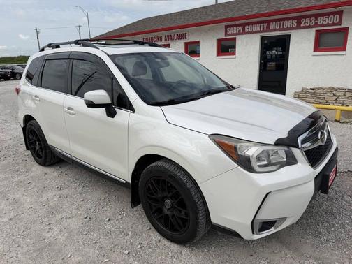 Off White 2015 Subaru Forester 2.0XT Touring