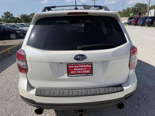 Off White 2015 Subaru Forester 2.0XT Touring