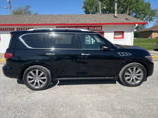 2011 INFINITI QX56 Base