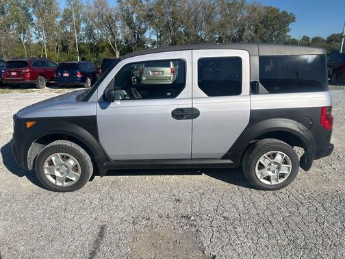 2005 Honda Element LX