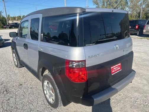 2005 Honda Element LX