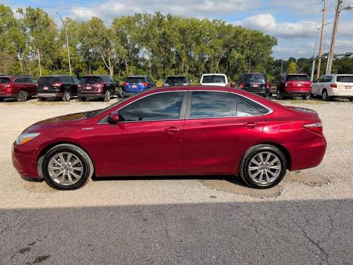 2015 Toyota Camry Hybrid XLE