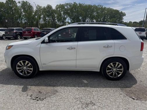 Snow White Pearl 2012 Kia Sorento SX