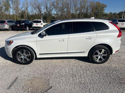 2015 Volvo XC60 T6 Premier Plus