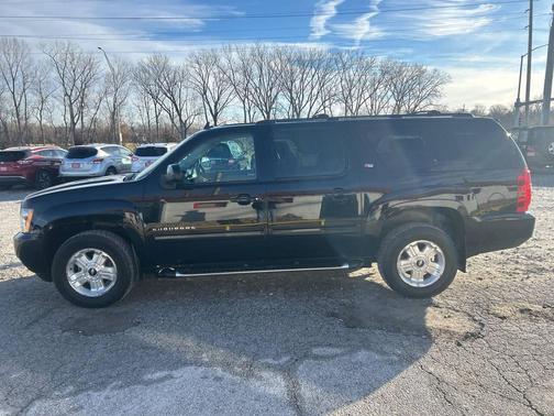2014 Chevrolet Suburban 1500 LT