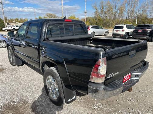 2013 Toyota Tacoma Base