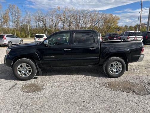 2013 Toyota Tacoma Base