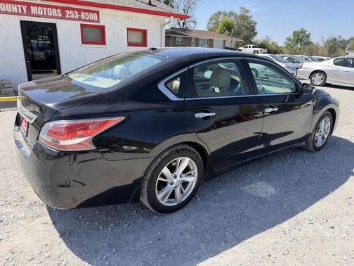 Super Black 2014 Nissan Altima 2.5 SL
