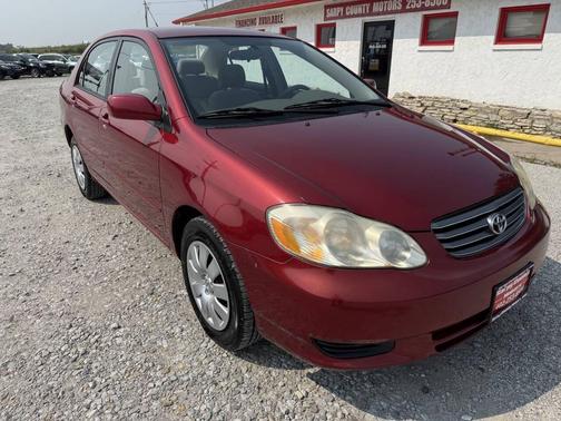 2004 Toyota Corolla LE