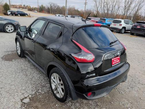 2015 Nissan Juke SV
