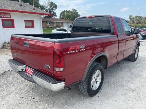 2002 Ford F-150 XLT SuperCab