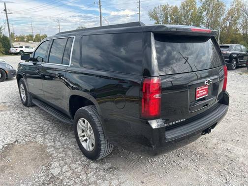 2018 Chevrolet Suburban LT