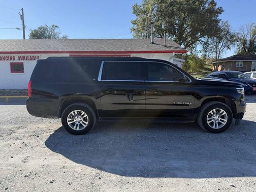 2018 Chevrolet Suburban LT