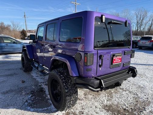 2016 Jeep Wrangler Unlimited Sahara