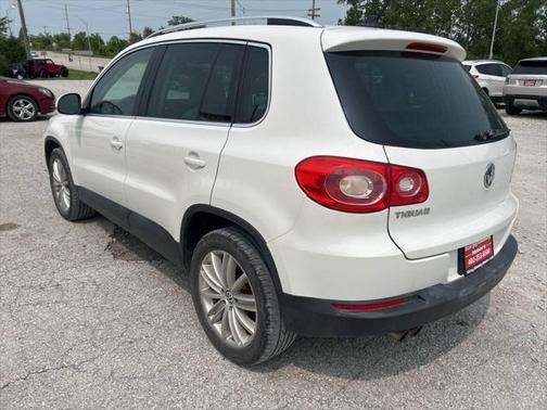 2011 Volkswagen Tiguan SEL
