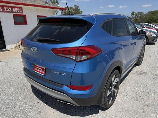 Caribbean Blue 2017 Hyundai TUCSON Limited