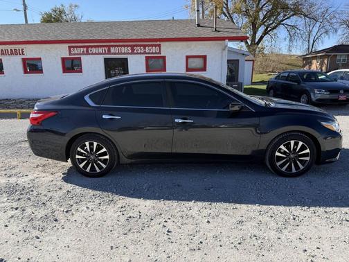 2017 Nissan Altima 2.5 SV