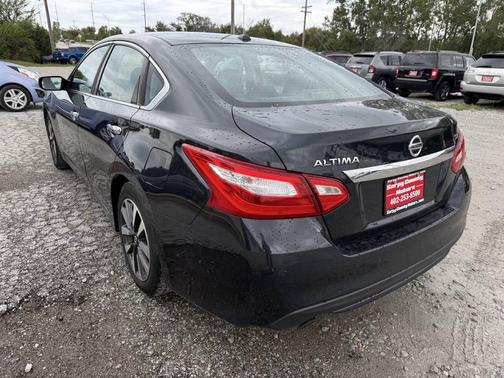 2017 Nissan Altima 2.5 SV