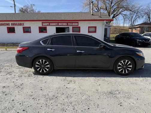 2017 Nissan Altima 2.5 SV