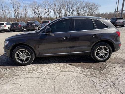 2016 Audi Q5 2.0T Premium Plus