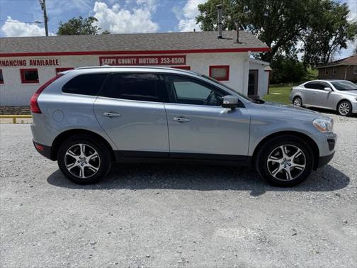 2013 Volvo XC60 T6 Premier Plus